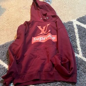 Supreme hoodie